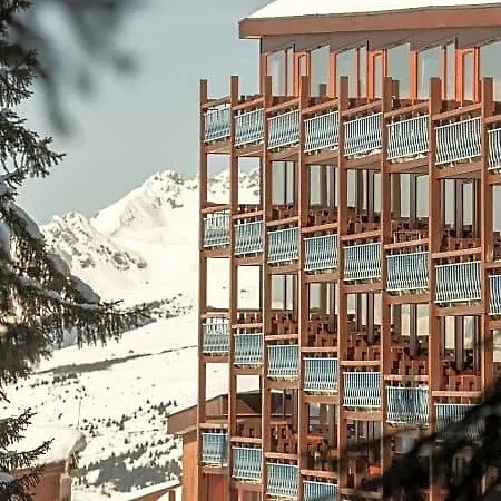 Hotel Pierre & Le Belmont