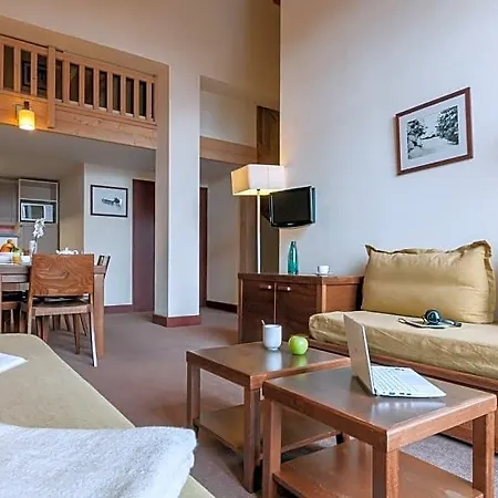 Pierre & Le Belmont Hotel 4*